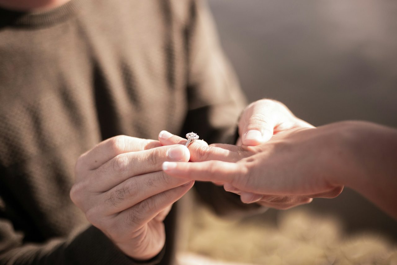 beachfront engagement photography in cape town
