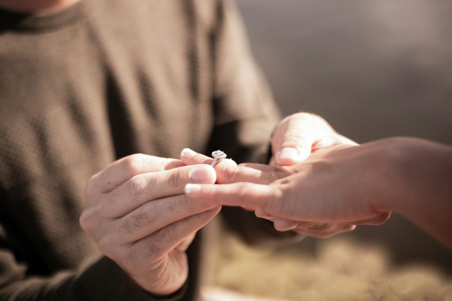 beachfront engagement photography in cape town